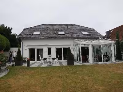 Garage, Einfamilienhaus in Höxterstr. 10, 12, 51109 Köln, Brück - Bild 1