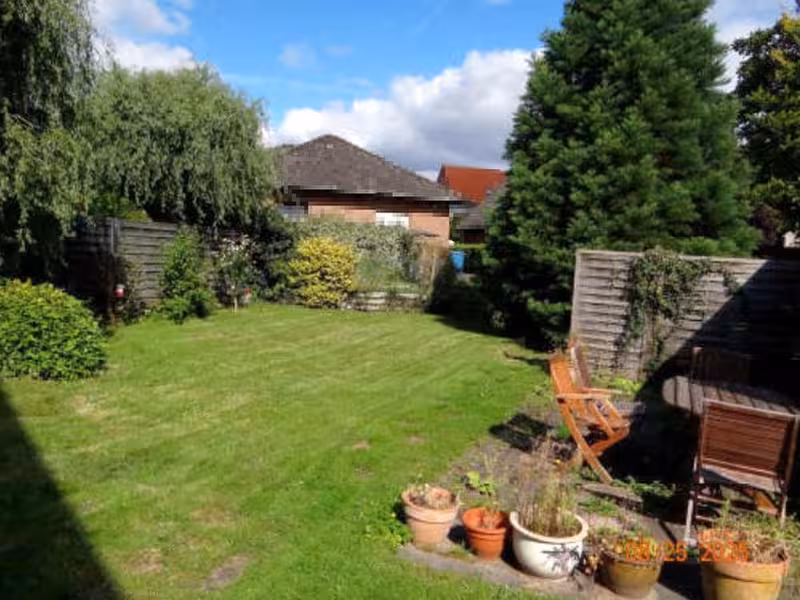 Zweifamilienhaus mit Garage in Bad Oldesloe - Bild 2