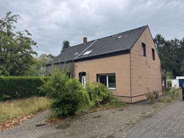 Doppelhaushälfte und Garage in Duisburg - Bild 1