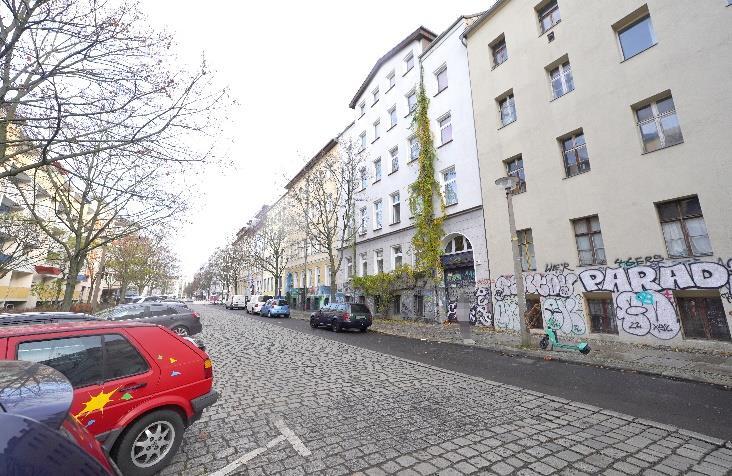 Mehrfamilienhaus in Berlin - Bild 1