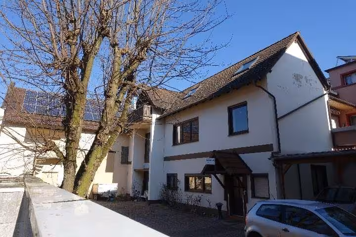 Mehrfamilienhaus in Frankfurt am Main - Bild 2