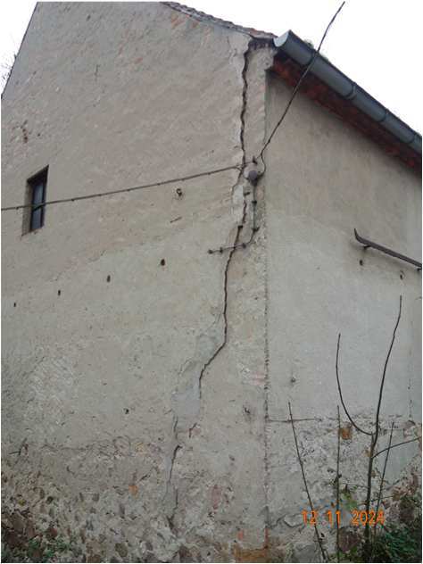 Einfamilienhaus, desolater Zustand in Radeburg - Bild 3