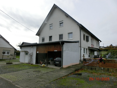 Mehrfamilienhaus in Im Rodemich 2, 53773 Hennef, Wellesberg - Bild 2