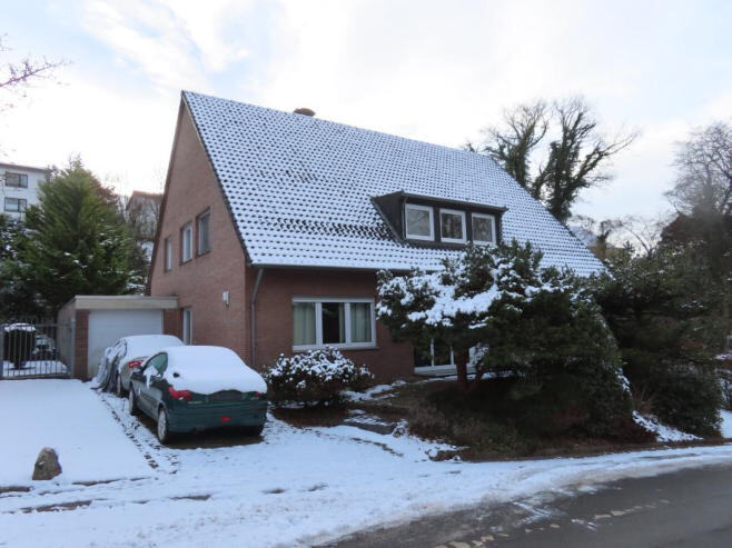 Garage, Einfamilienhaus in Würselen - Bild 1