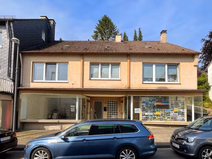 Wohn-/Geschäftshaus in Radevormwald - Bild 1
