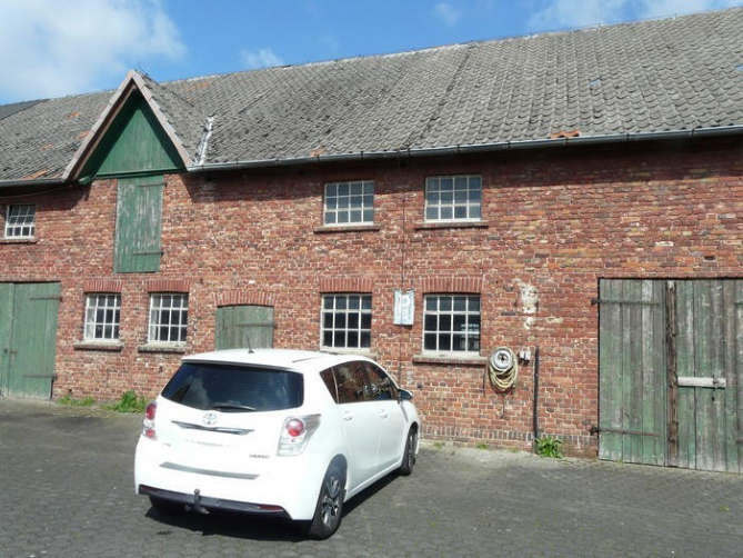 Zweifamilienhaus, land- und forstwirtschaftlich genutztes Grundstück, Gewerbeeinheit (z.B. Laden, Büro) in Soest - Bild 4