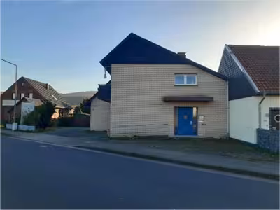 Mehrfamilienhaus in Kirchweg 37, 32457 Porta Westfalica, Lerbeck - Bild 2