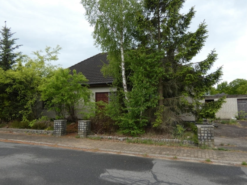 Einfamilienhaus nebst 2 Garagen in Hochdonn - Bild 4