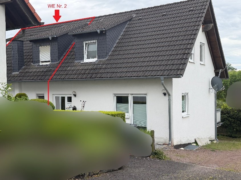 Eigentumswohnung (3 bis 4 Zimmer), zwei KFZ-Außenstellplätze in Arnsberg - Bild 1