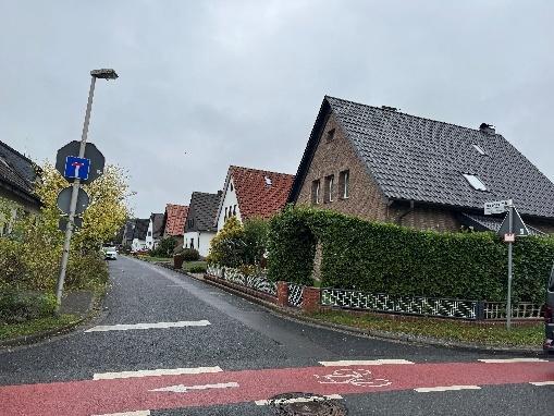 Wohnung in einem Einfamilienhaus, Doppelgarage in Dormagen - Bild 4