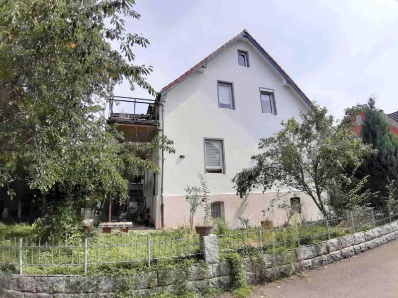 Doppelhaushälfte (Zweifamilienhaus) mit Carport in Aalen - Bild 1