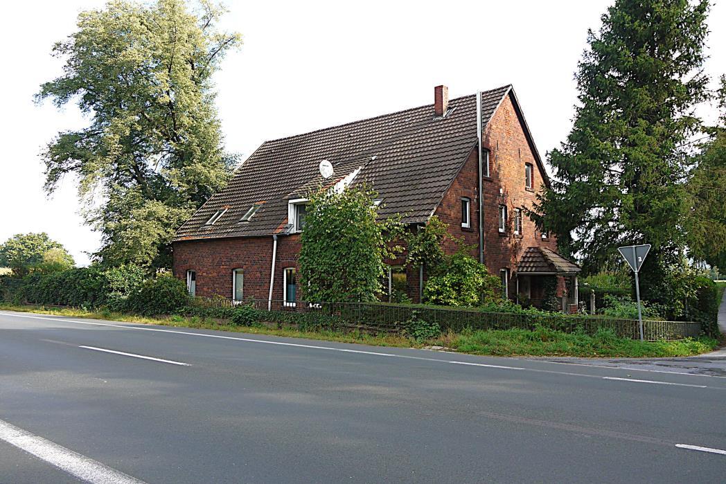 Zweifamilienhaus in Halle (Westf.) - Bild 1