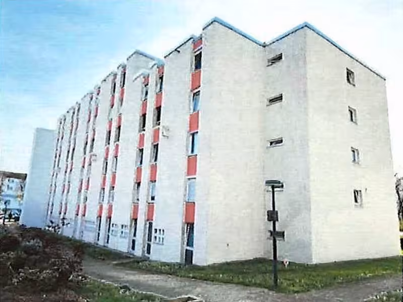 3-Zimmer-Wohnung mit Tiefgaragenstellplatz in Ludwigsburg - Bild 1