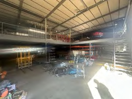 Einfamilienhaus, unbebaute Fläche, Werkstatthalle und Betriebswohnung in Form eines Einfamilienhauses in Roßtal - Bild 4