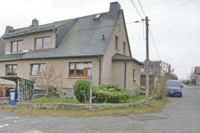 Doppelhaushälfte in Holunderweg  1, 08529 Plauen - Bild 2