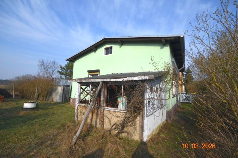 Einfamilienhaus mit Nebengebäuden in Nassenheide - Bild 2