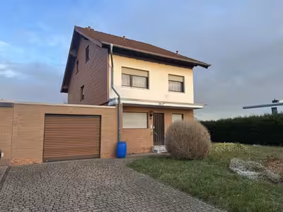 Garage, Einfamilienhaus mit Einliegerwohnung in Buchheider Weg 48, 00000 - Bild 2