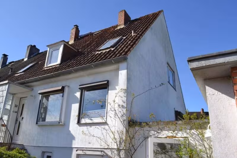 Einfamilienreihenendhaus mit Garage in Schwentinental - Bild 1