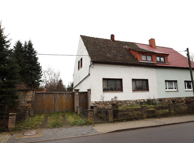 Doppelhaushälfte in Vargulaer Straße 10, 99958 Tonna, Gräfentonna - Bild 1