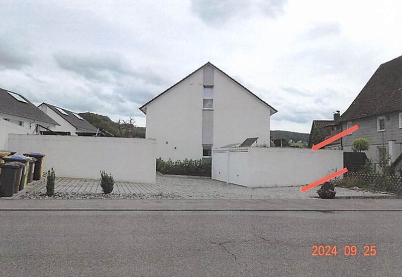 Reihenmittelhaus und Garage in Rudersberg - Bild 1