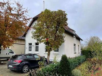 Zweifamilienhaus in Fährstraße 54, 26954 Nordenham, Blexen - Bild 2