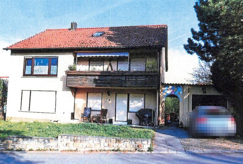 Dreifamilienhaus mit Garage in Affaltrach - Bild 4