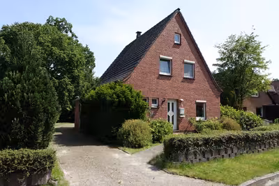 Einfamilienhaus in Grasbrook 22, 26655 Westerstede - Bild 2