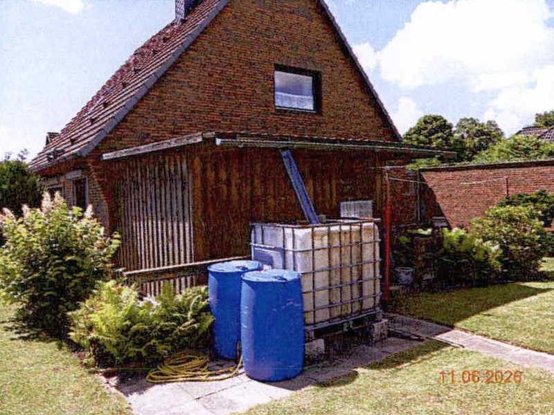 Einfamilienhaus mit Garage und Anbau in Brunsbüttel - Bild 3