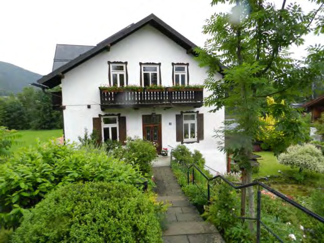 Einfamilienwohnhaus, Carport mit Nebenraum in Oberschönau - Bild 3