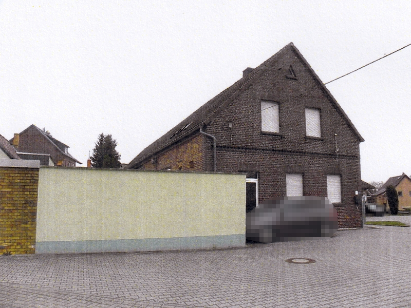 Wohnhaus mit Anbauten und baulichen Außen-/Nebenanlagen in Pouch - Bild 3