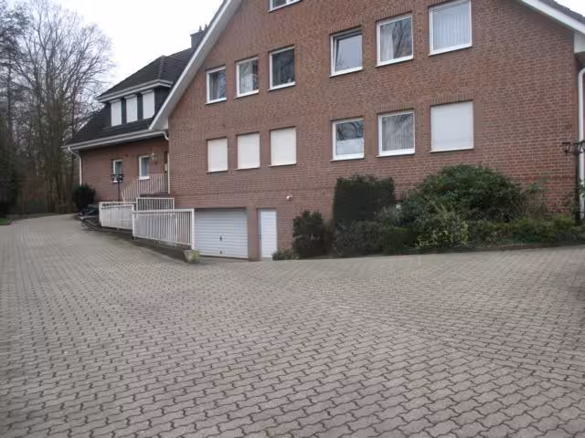 Eigentumswohnung (3 bis 4 Zimmer) in Bad Oeynhausen - Bild 1