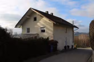 Mehrfamilienhaus, Garage in Starzenberg - Bild 2