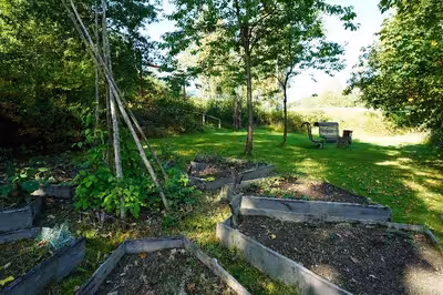 Wohnhaus und Gartengrundstück in Sögtrop 8, 57392 Schmallenberg - Bild 2