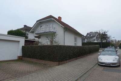 Einfamilienhaus in Sophie-Rosenthal-Straße 12, 60388 Frankfurt am Main, Bergen-Enkheim - Bild 1