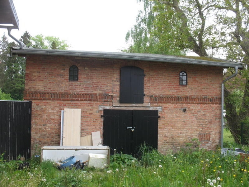 Zweifamilienwohnhaus mit Garage/Stall in Schönwalde am Bungsberg - Bild 1