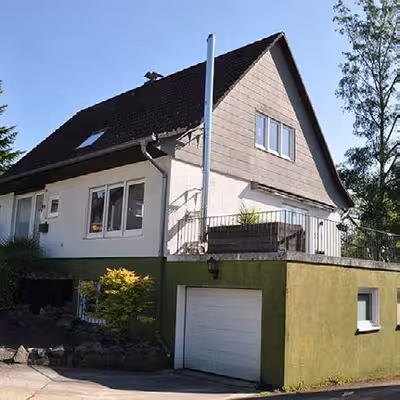 Kfz-Stellplatz, Garage, Einfamilienhaus in Lüdorf 13, 42929 Wermelskirchen, Dabringhausen-Lüdorf - Bild 2