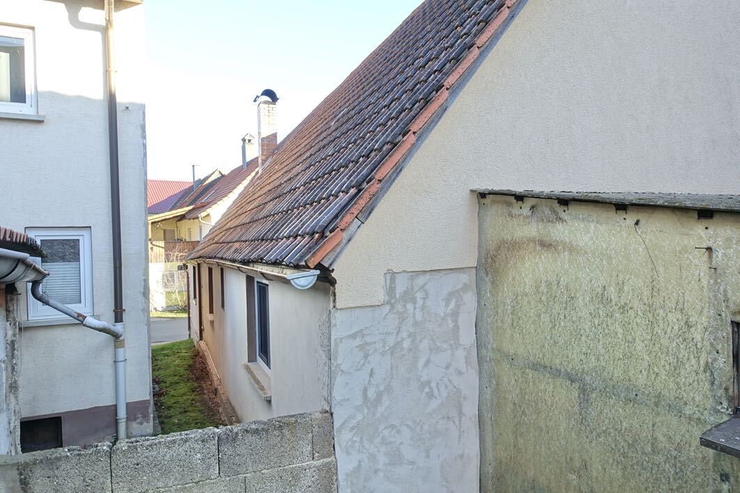 Wohnhaus, Scheune und Nebengebäude in Sugenheim - Bild 4