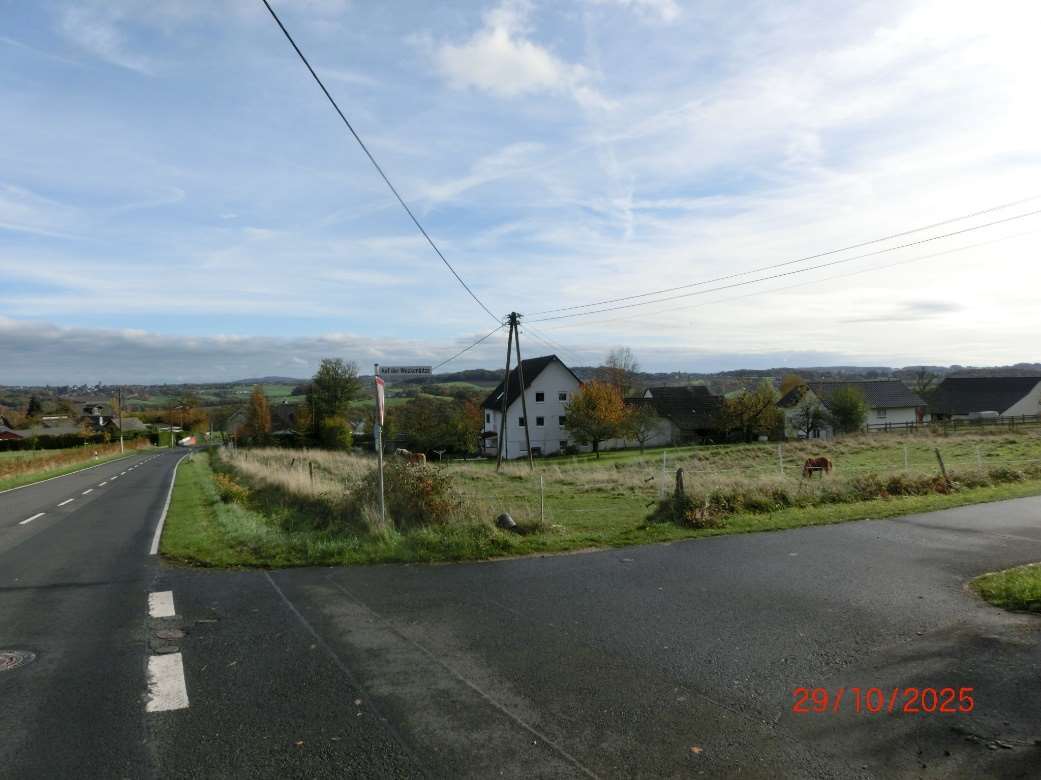 Mehrfamilienhaus in Hennef (Sieg) - Bild 1