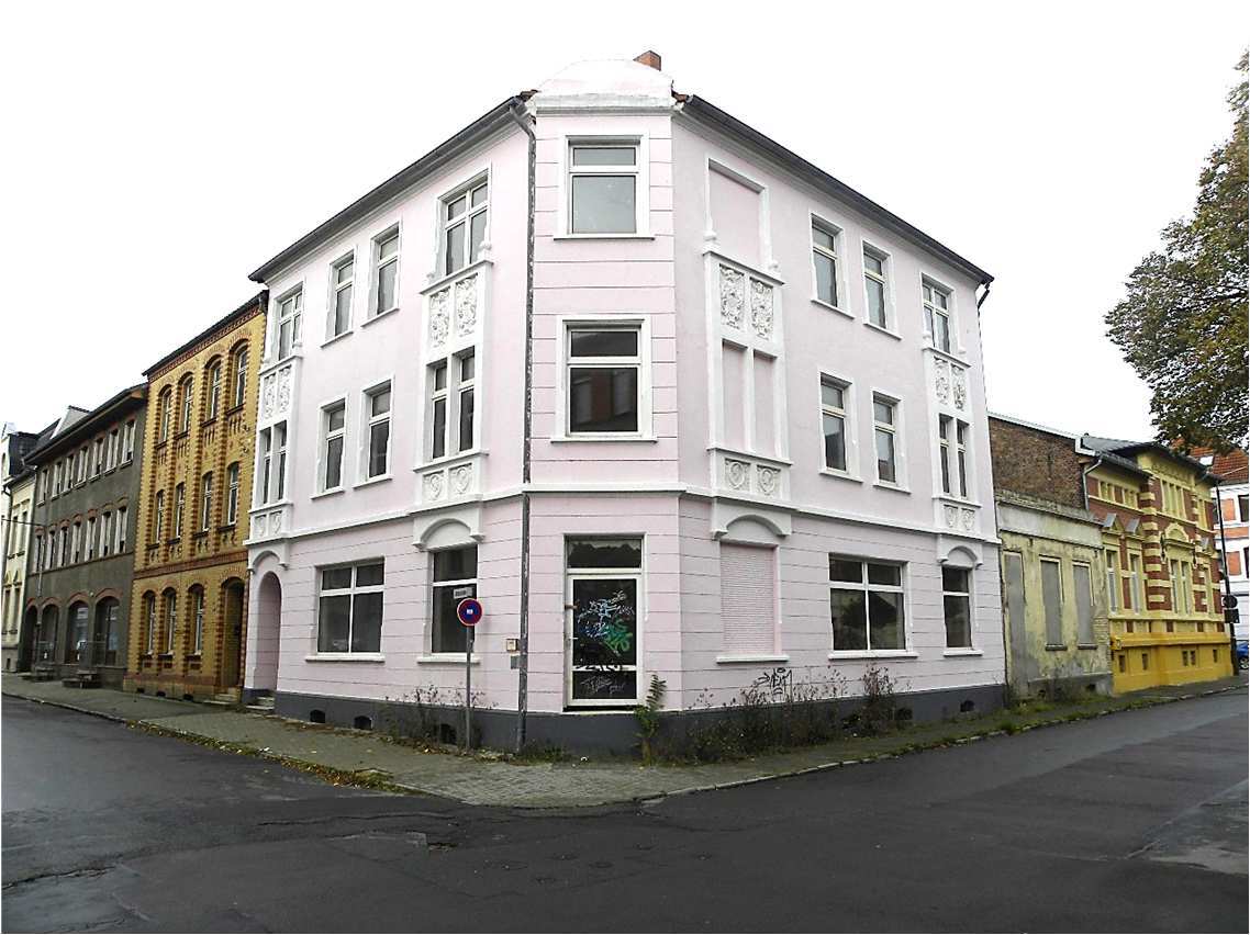 Wohn-/Geschäftshaus in Staßfurt - Bild 1