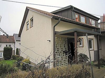 Zweifamilienhaus mit Grenzgarage in Ammerstraße 20, 72622 Nürtingen OT Zizishausen - Bild 2