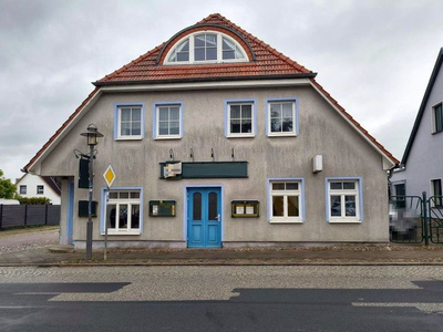 Restaurant/Pension nebst Nebengelass in Lange Straße 12, 18574 Garz auf Rügen - Bild 1