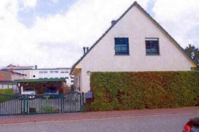 Einfamilienhaus mit Doppelcarport und Schuppen in Boizenburg/Elbe - Bild 1
