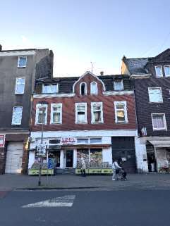 Wohn-/Geschäftshaus in Krefelder Str. 1, 47226 Duisburg, Rheinhausen-Hochemmerich - Bild 1