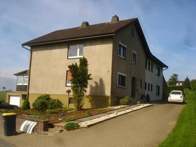 Zweifamilienhaus, Garage in Schlukenweg 3, 32361 Preußisch Oldendorf, Börninghausen - Bild 2