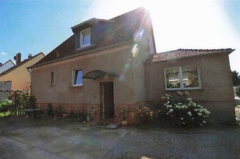 Einfamilienhaus mit Nebengebäude in Wittstock/Dosse - Bild 1