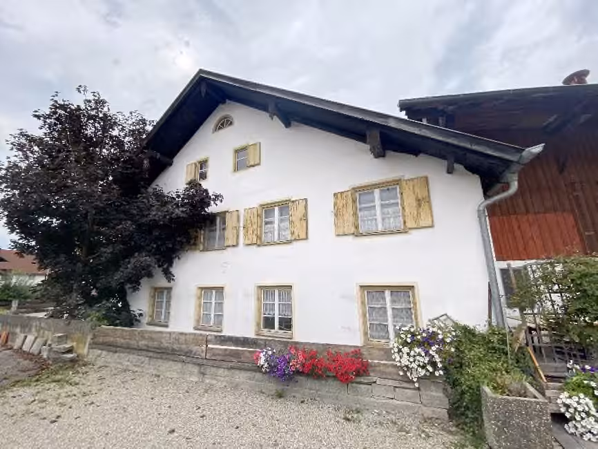 Wohn-/Geschäftshaus in Marktoberdorf - Bild 2