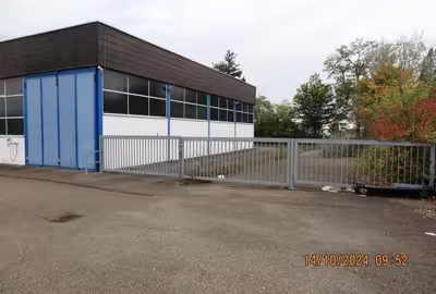 Betriebsgebäude in Zeppelinstraße 13, 71083 Herrenberg - Bild 2