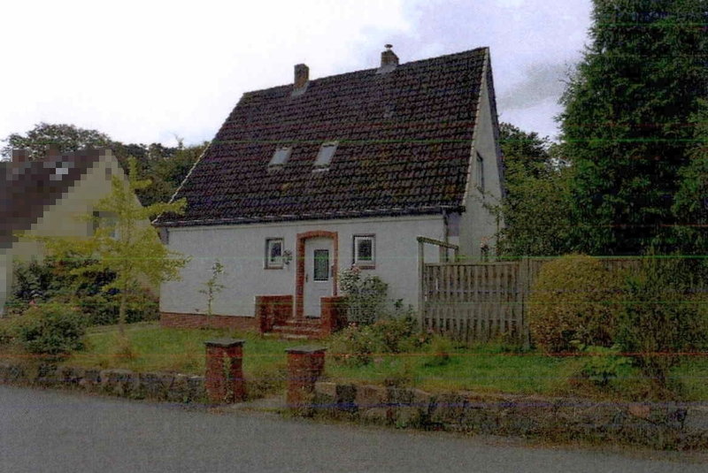 Einfamilienhaus mit Nebengebäuden in Oelixdorf - Bild 4