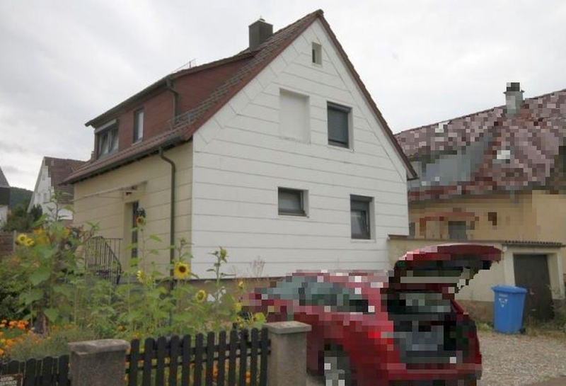 Einfamilienhaus mit Garage in Heubach - Bild 4