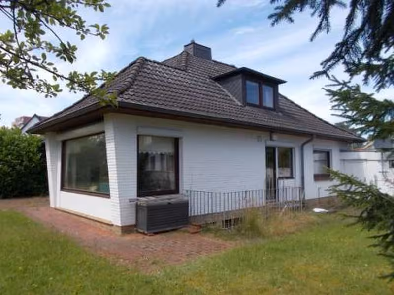 Einfamilienhaus mit Carport in Schleswig - Bild 3